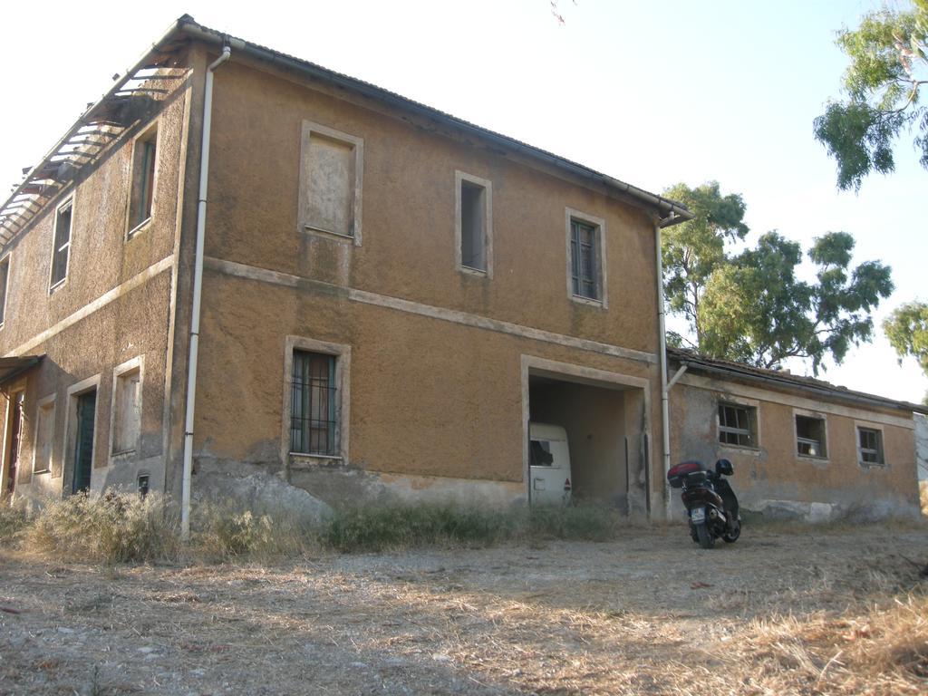 Locanda Villa Naumanni Tarquinia Bagian luar foto
