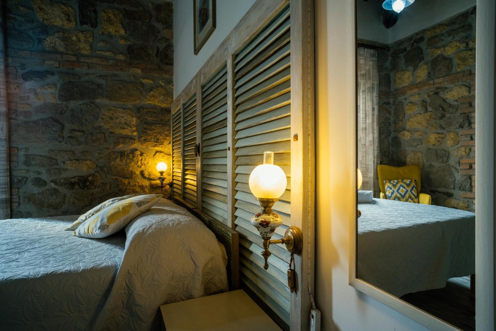 Locanda Villa Naumanni Tarquinia Bagian luar foto