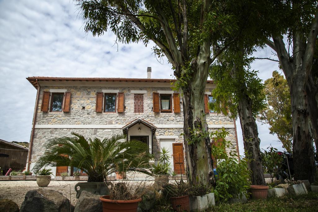 Locanda Villa Naumanni Tarquinia Bagian luar foto