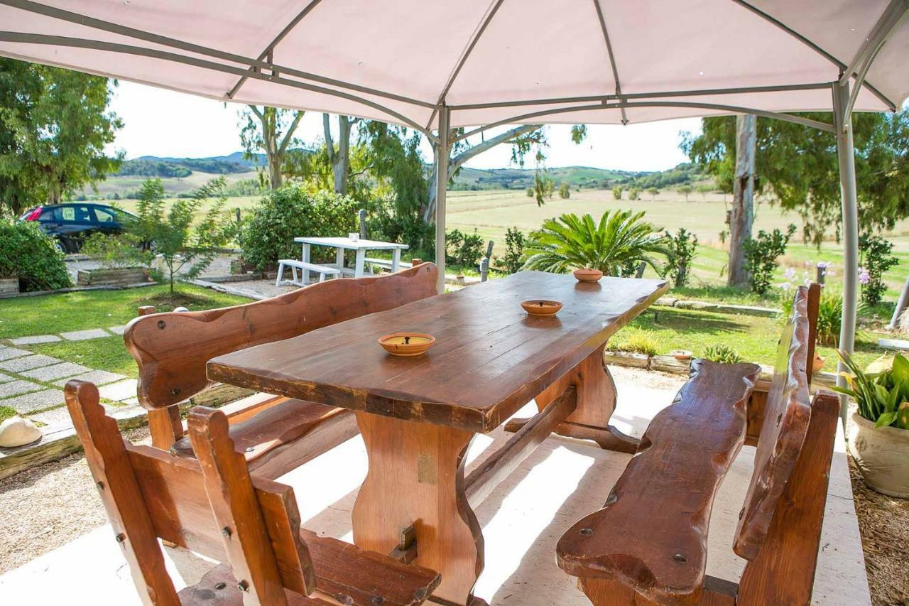Locanda Villa Naumanni Tarquinia Bagian luar foto